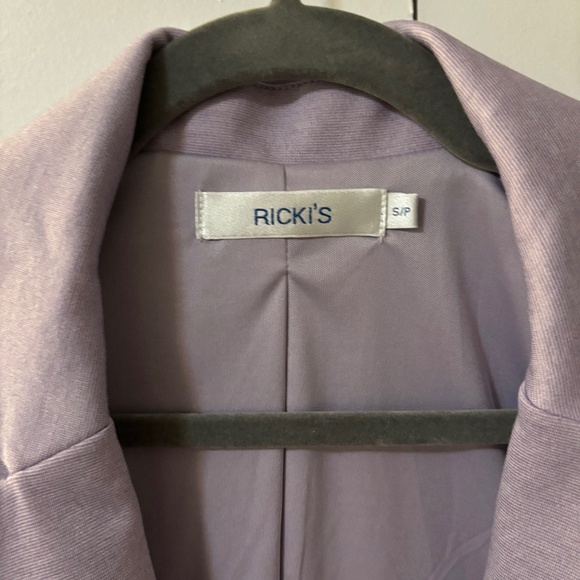 NWOT Ricki's Purple Blazer with 3/4 Length Sleeves - Picture 4 of 5